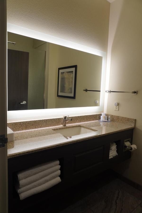 Comfort Inn & Suites Medina Kültér fotó